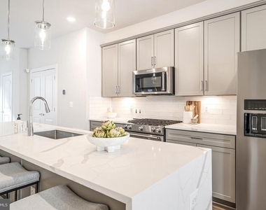 12742 Verdant Way - Photo Thumbnail 21