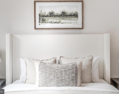 12742 Verdant Way - Photo Thumbnail 32