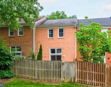 2331 Harleyford Court - Photo Thumbnail 38