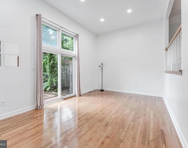 2331 Harleyford Court - Photo Thumbnail 18