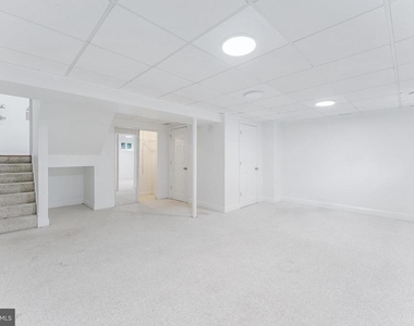 2331 Harleyford Court - Photo Thumbnail 34