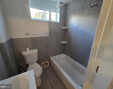 712 S Randolph Street - Photo Thumbnail 9