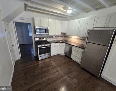 712 S Randolph Street - Photo Thumbnail 13