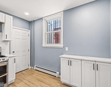 2224 E Clearfield Street - Photo Thumbnail 8