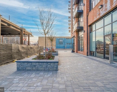 2143 E Lehigh Avenue - Photo Thumbnail 48