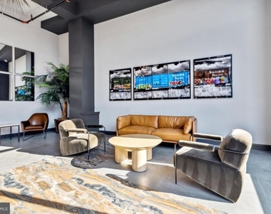 2143 E Lehigh Avenue - Photo Thumbnail 33