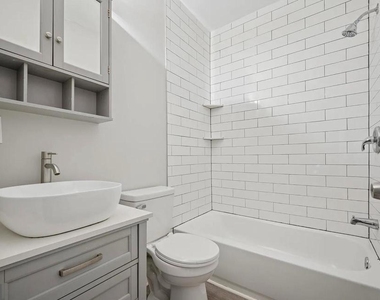 1236 W Airdrie Street - Photo Thumbnail 7