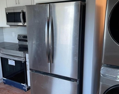 2615 Latona Street - Photo Thumbnail 7