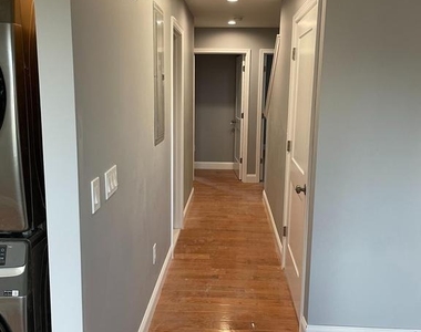 2615 Latona Street - Photo Thumbnail 11