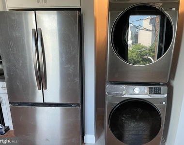 2615 Latona Street - Photo Thumbnail 8