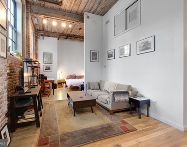 1737 N Howard Street - Photo Thumbnail 3