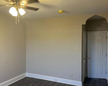 3340 Cottman Avenue - Photo Thumbnail 11