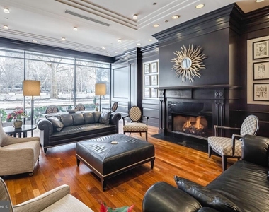 219 S 18th Street - Photo Thumbnail 2