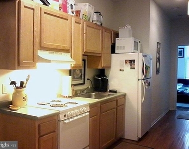 1531 Poplar Street - Photo Thumbnail 6