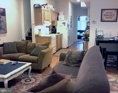 1531 Poplar Street - Photo Thumbnail 3