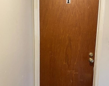 304 Christopher Place - Photo Thumbnail 24