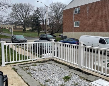304 Christopher Place - Photo Thumbnail 1