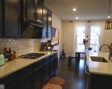 730 Quarry Point Road - Photo Thumbnail 6