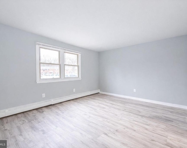 20 Fort Sumpter Road - Photo Thumbnail 3