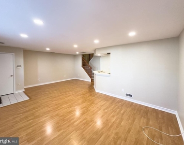 806 Wharton Road - Photo Thumbnail 4