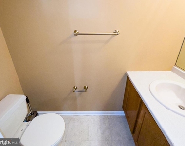 806 Wharton Road - Photo Thumbnail 11
