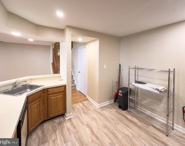 806 Wharton Road - Photo Thumbnail 9