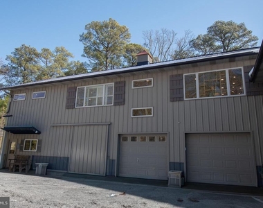 7918 Bloomfield - Photo Thumbnail 17