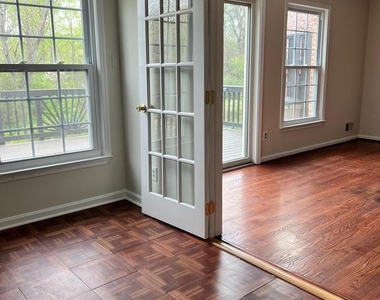 516 Meadow Hall Drive - Photo Thumbnail 34