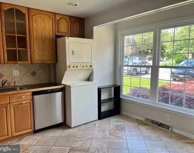 516 Meadow Hall Drive - Photo Thumbnail 41