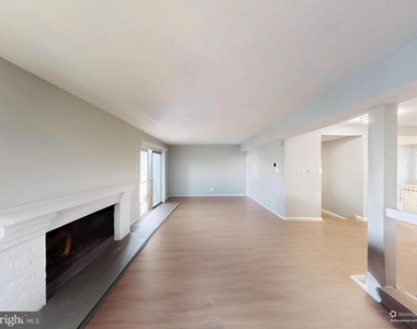 18428 Point Seneca Place - Photo Thumbnail 26