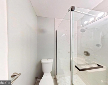 18428 Point Seneca Place - Photo Thumbnail 15