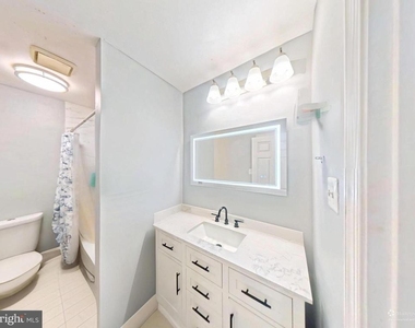 18428 Point Seneca Place - Photo Thumbnail 33