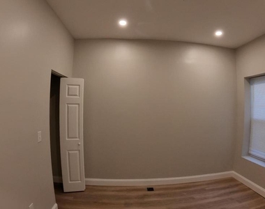 4646 York Road - Photo Thumbnail 5