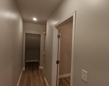4646 York Road - Photo Thumbnail 6