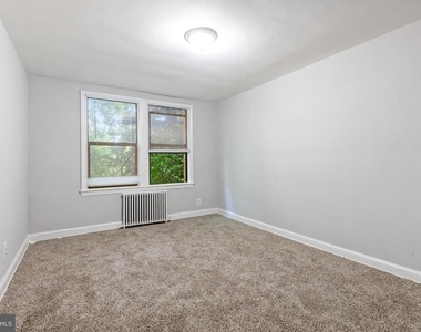 1525 28th Street Se - Photo Thumbnail 3