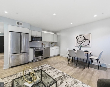 1465 Harvard Street Nw - Photo Thumbnail 3