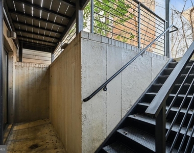 1465 Harvard Street Nw - Photo Thumbnail 14