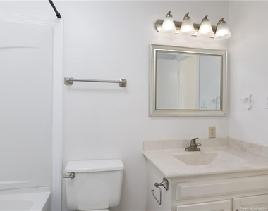 1228 Woodland Drive - Photo Thumbnail 12