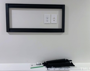 612 Creekway Drive - Photo Thumbnail 16