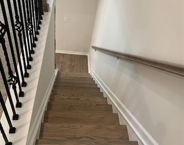 1614 Glacier Drive - Photo Thumbnail 9