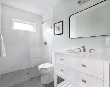 313 Dacian Avenue - Photo Thumbnail 19