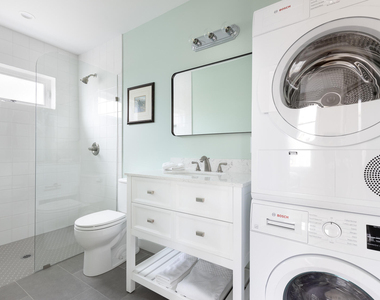 313 Dacian Avenue - Photo Thumbnail 18