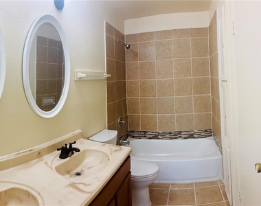 1206 Tartan Ln - Photo Thumbnail 23