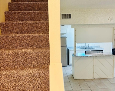 1206 Tartan Ln - Photo Thumbnail 16