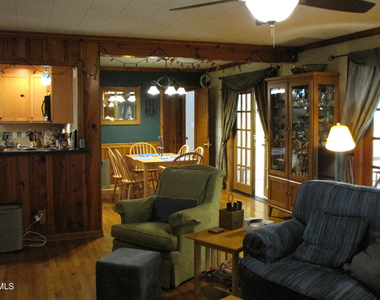 2907 Elgin Street - Photo Thumbnail 3