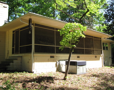 2907 Elgin Street - Photo Thumbnail 18
