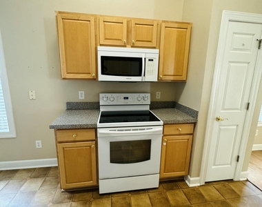 125 Rama Court - Photo Thumbnail 8