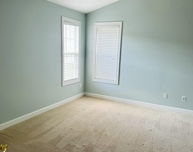 125 Rama Court - Photo Thumbnail 13