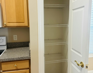 125 Rama Court - Photo Thumbnail 12