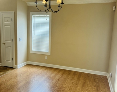 125 Rama Court - Photo Thumbnail 4
